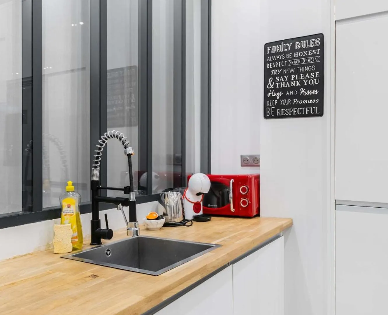 Appartement Lumineux Vaugirard A Paris 15 - 2P - Flat-Guest 0*,  Γαλλία